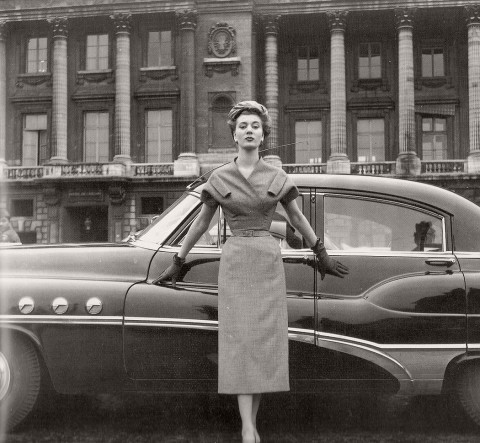 Biography: Fashion photographer Willy Maywald